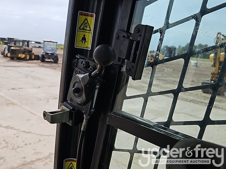 caterpillar-289c-image-30