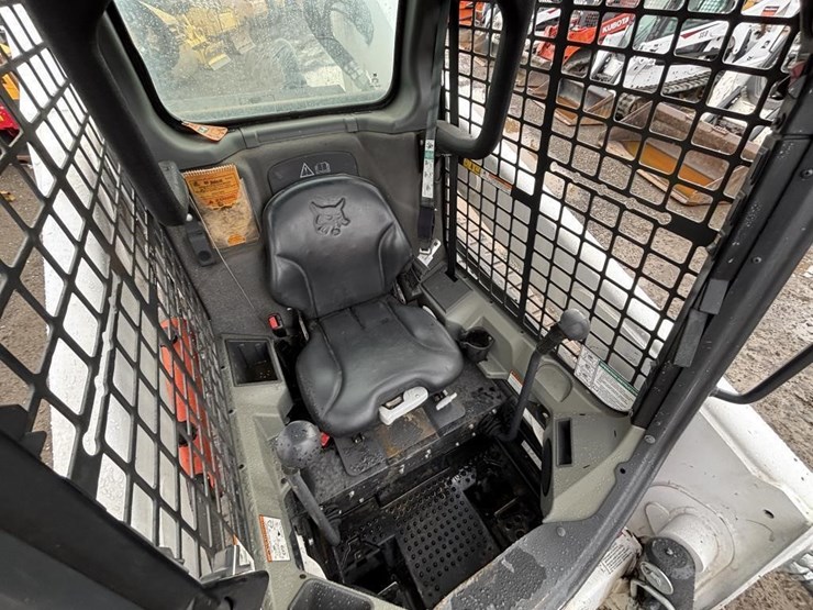 2021-bobcat-t770-image-20