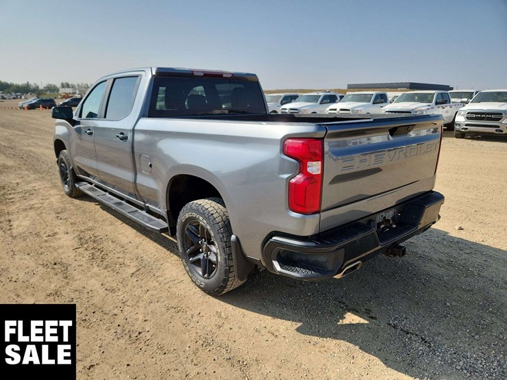 2021-chevrolet-silverado-1500-image-3