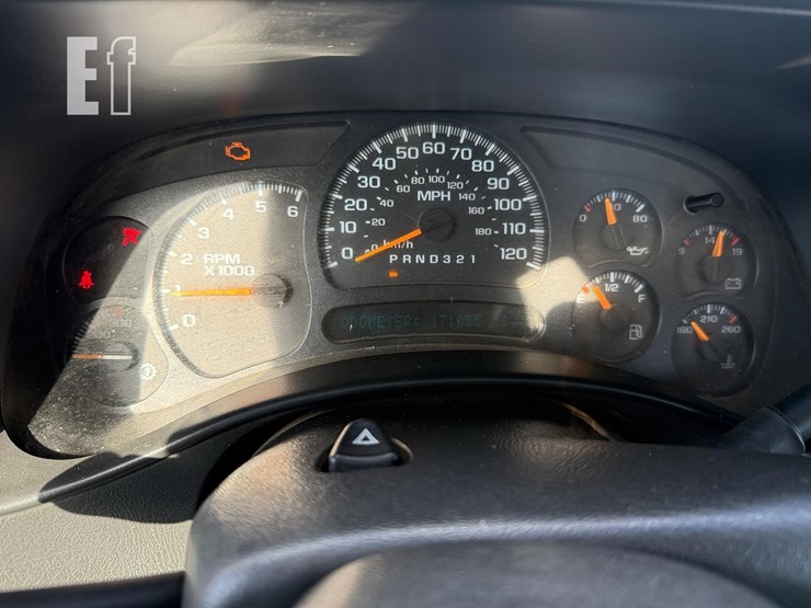 2006-chevrolet-2500hd-image-30