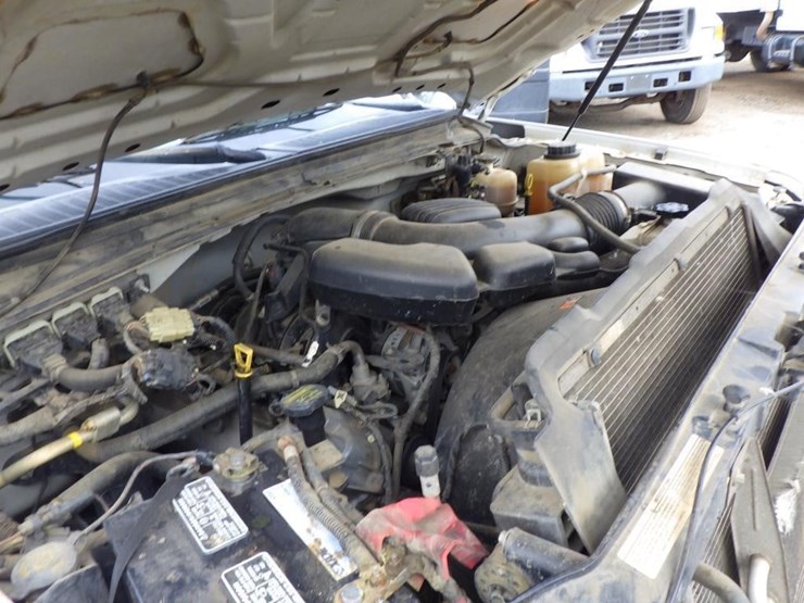 2010-ford-f350-image-10