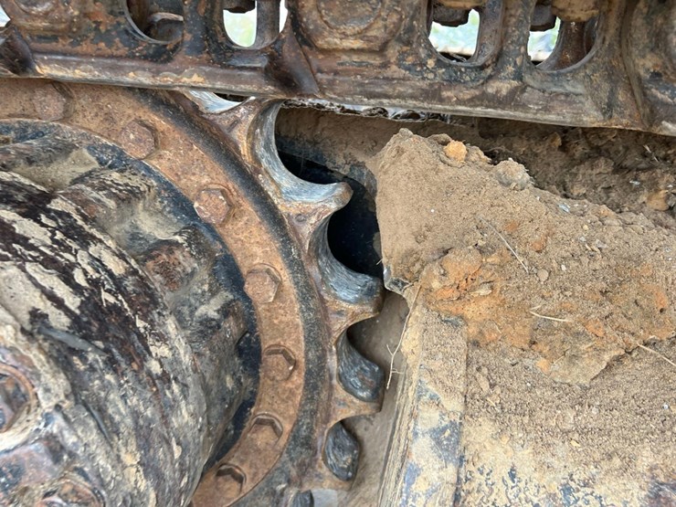2017-caterpillar-330fl-image-10