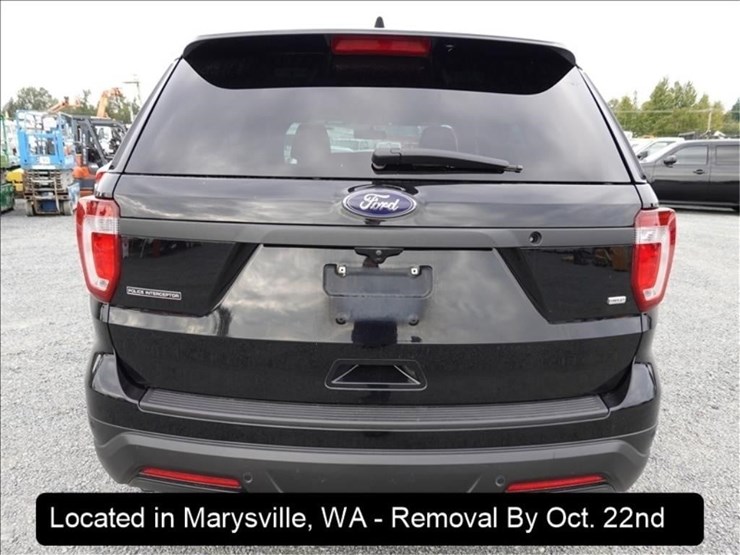 2018-ford-explorer-image-18