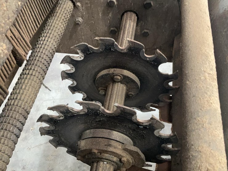 #140-•-wood-mizer-eg-430-edger-image-21