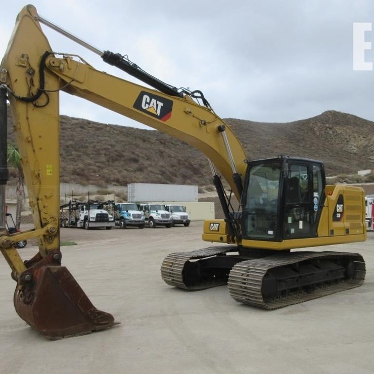 2018 CATERPILLAR 320