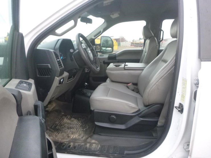 ford-f550-image-14