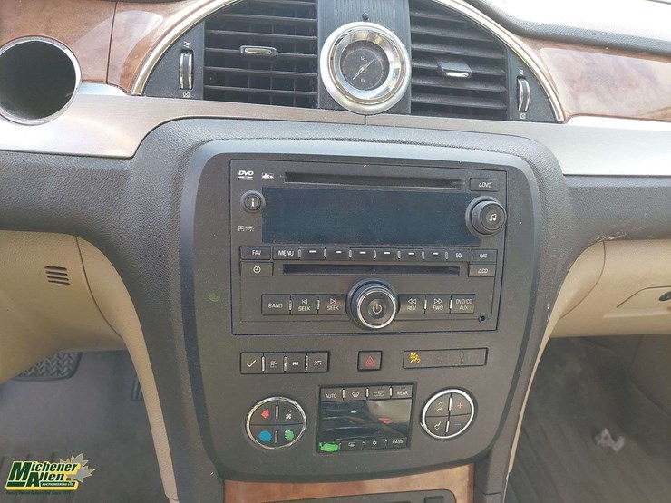 2009-buick-enclave-cxl-image-9
