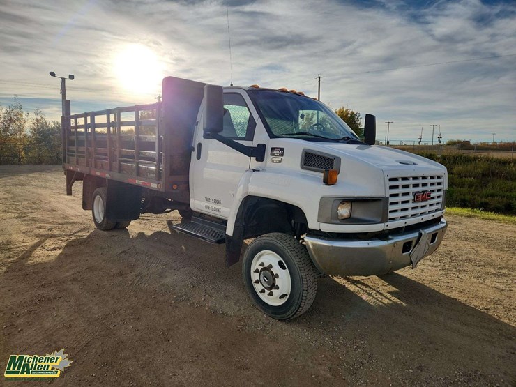 2007-gmc-topkick-c5500-image-3