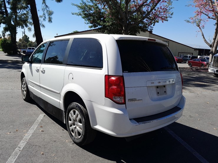 dodge-caravan-image-3