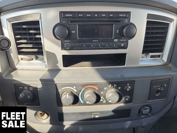 2009-dodge-ram-5500-image-13