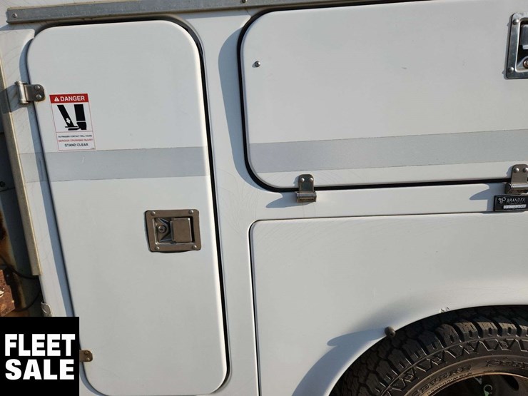 2016-ford-f550-image-50