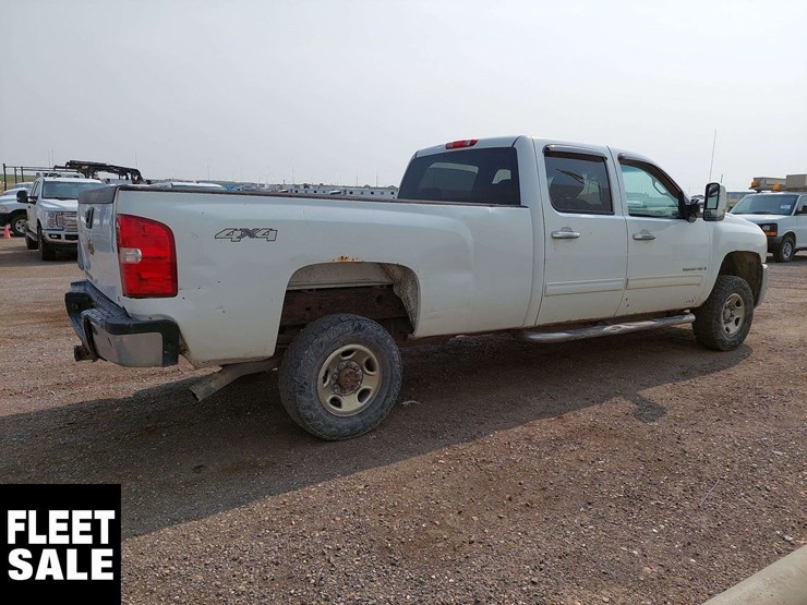 2009-chevrolet-silverado-2500hd-image-4