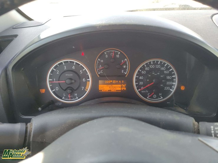 2009-nissan-titan-image-9