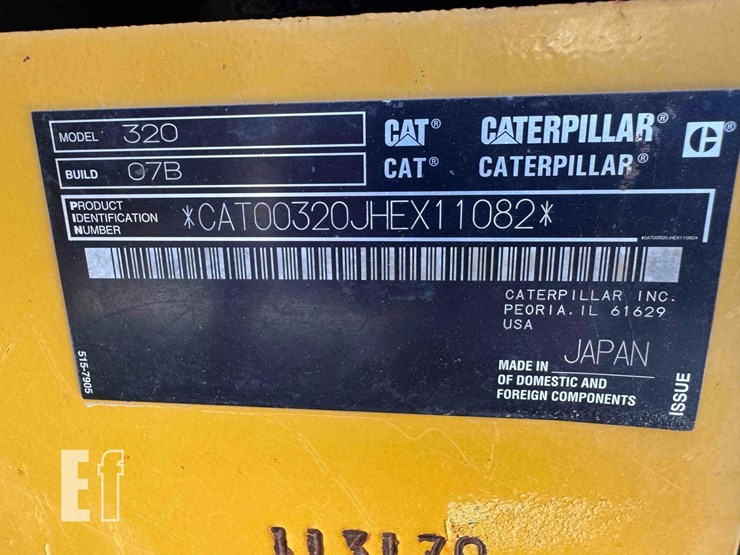 2019-caterpillar-320-image-23