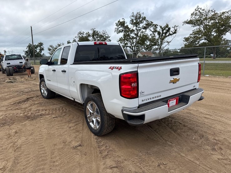 2019-chevrolet-silverado-image-2