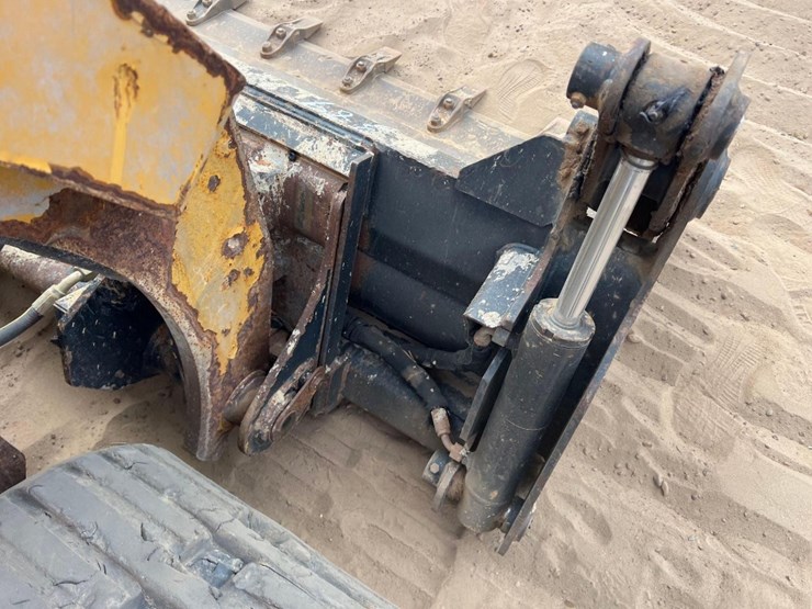 caterpillar-259d3-image-18