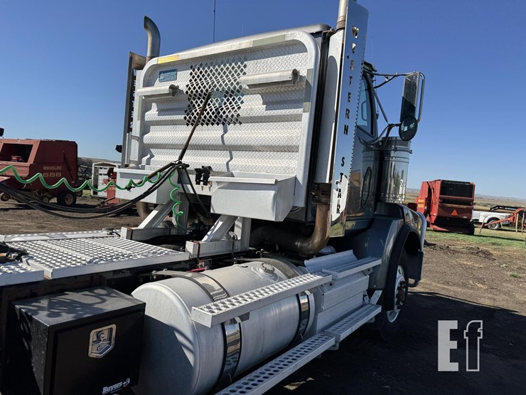 2012-western-star-4900-image-20