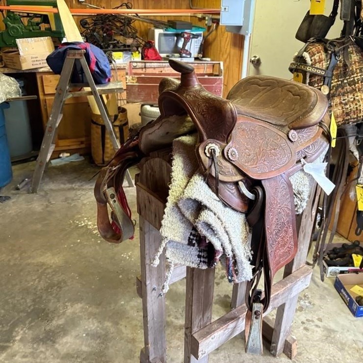 Western Saddle