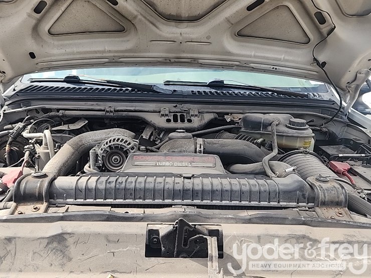 2005-ford-f450-image-12