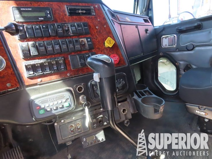 2009-western-star-4900-image-8