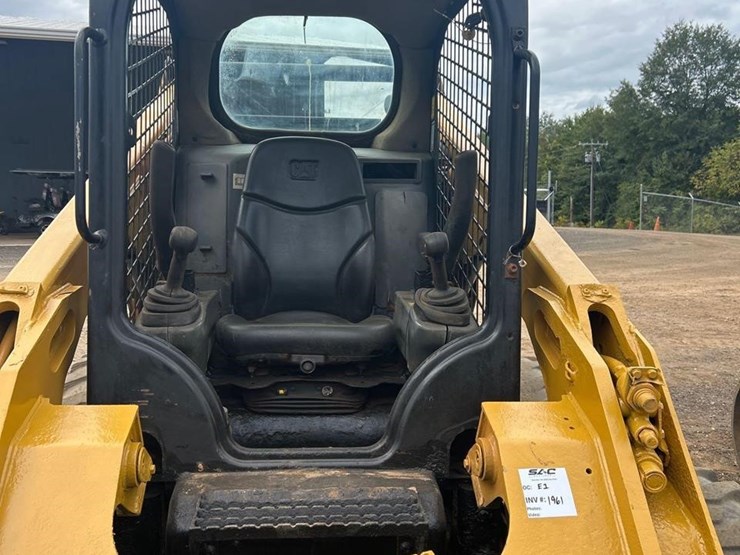 caterpillar-262d-image-6