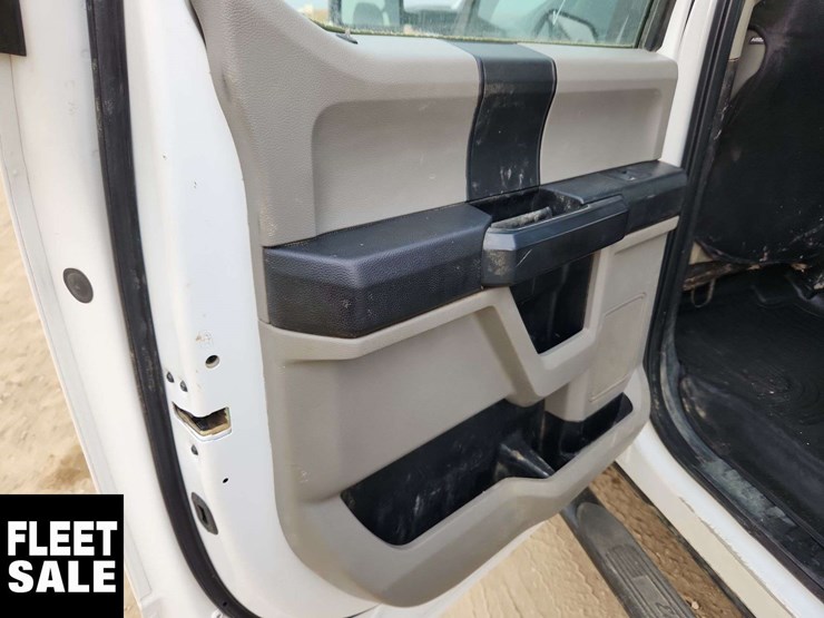 2019-ford-f350-image-23