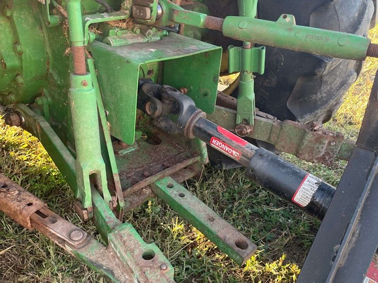 2018-john-deere-5055e-image-17