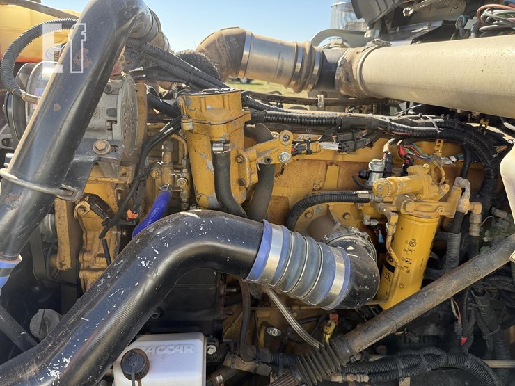 2009-kenworth-t800-image-34