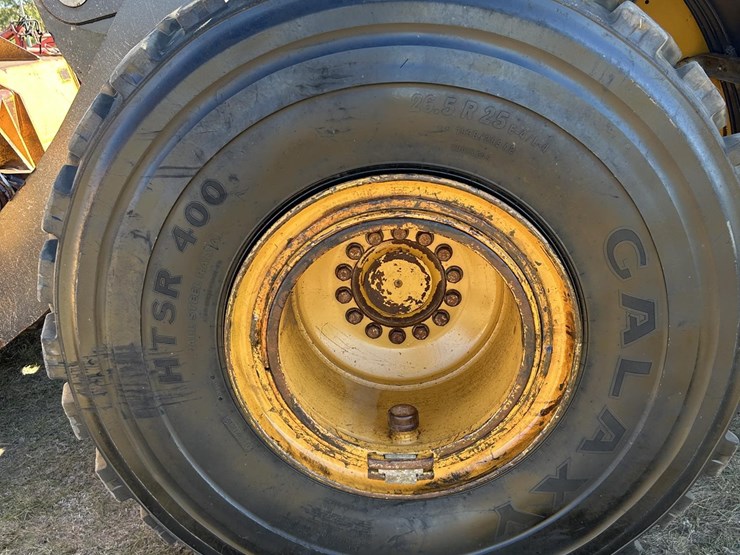 2003-deere-824j-image-15