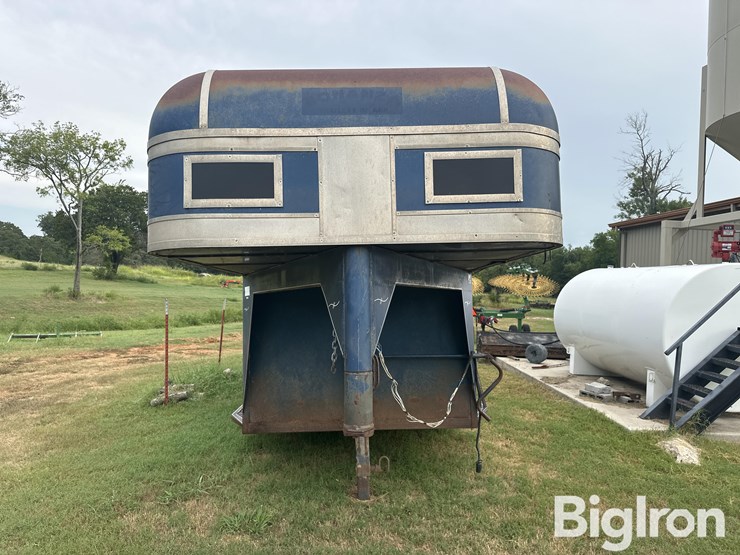 1993-bonanza-20’-steel-t/a-livestock-trailer-image-2
