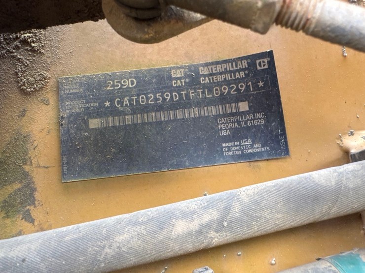 2016-caterpillar-259d-image-29