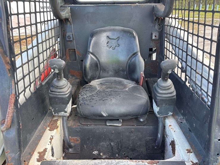 2012-bobcat-t110-image-5