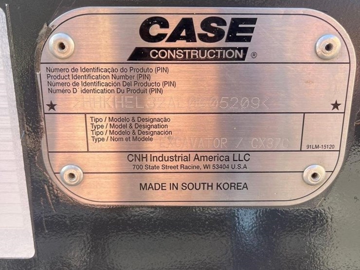 2024-case-cx37c-image-21