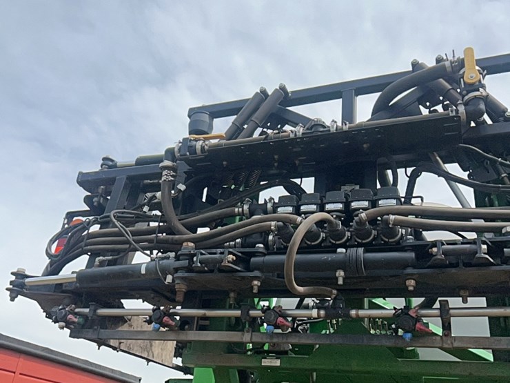 john-deere-4830-image-55