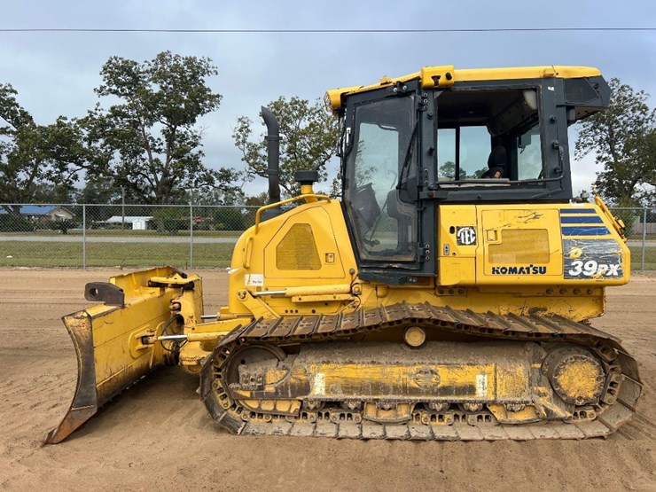 2017-komatsu-d39px-24-image-1