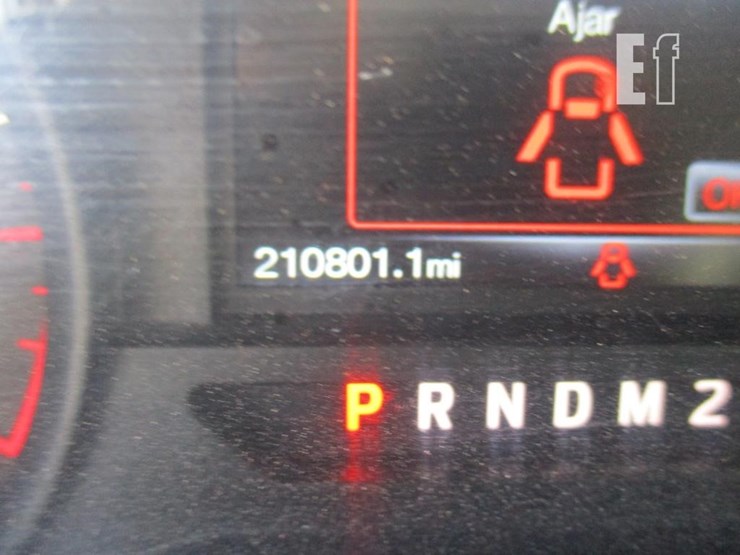 2016-ford-f150-image-15