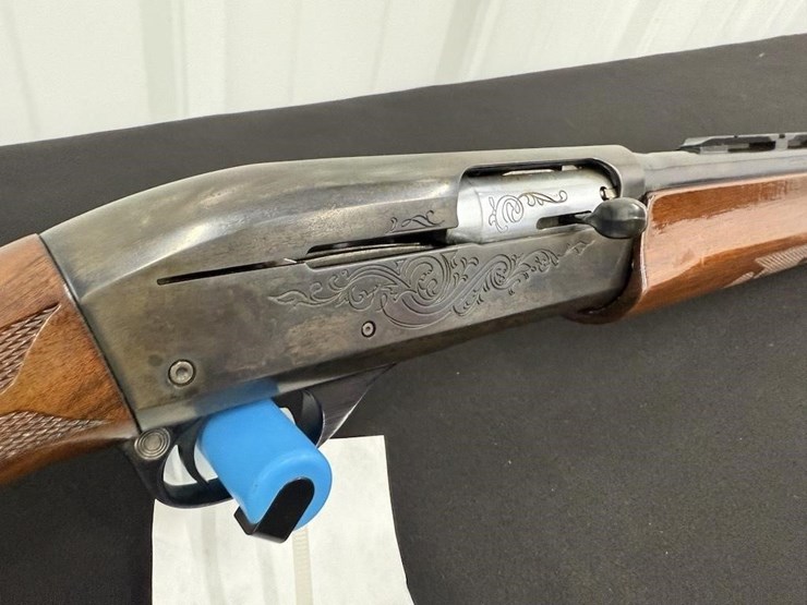 remington-1100-12-gauge-shotgun-image-2