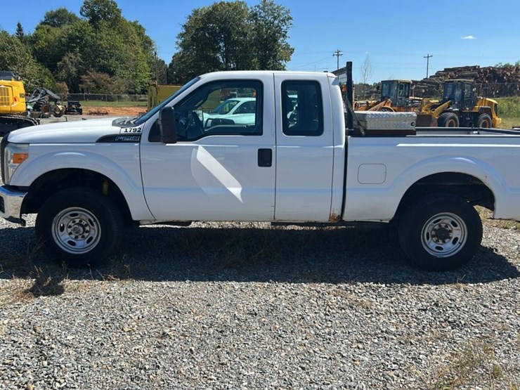 2014-ford-f250-image-2