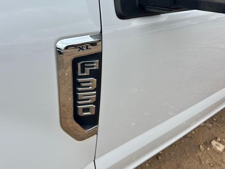 2019-ford-f350-sd-xl-image-8