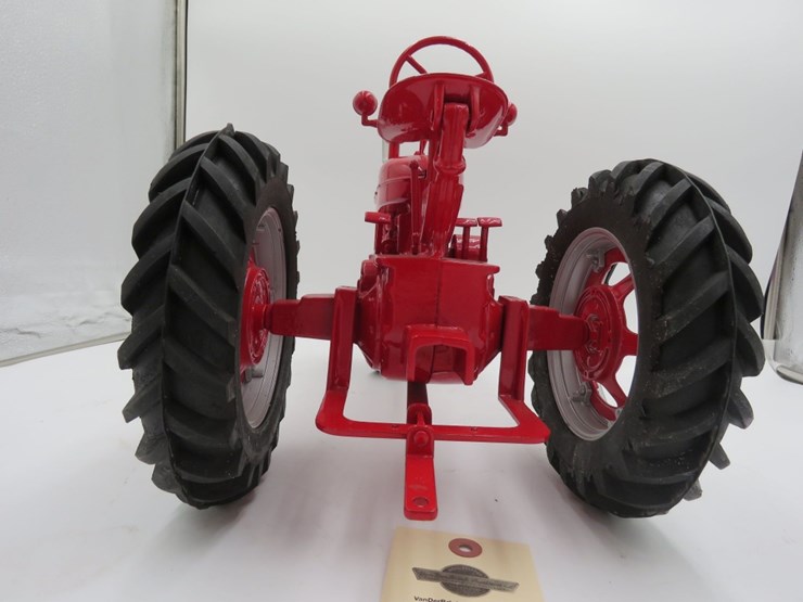 mccormick-deering-m-farmall-1/8-scale-tractor-image-3