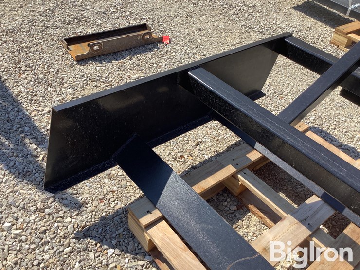 skid-steer-quick-attach-gravel-leveler-image-13