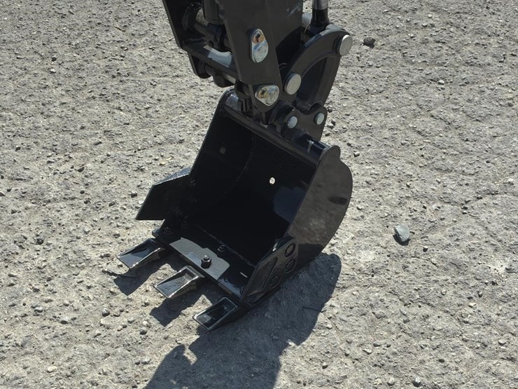 2025-dig-master-dm105-excavator-image-9