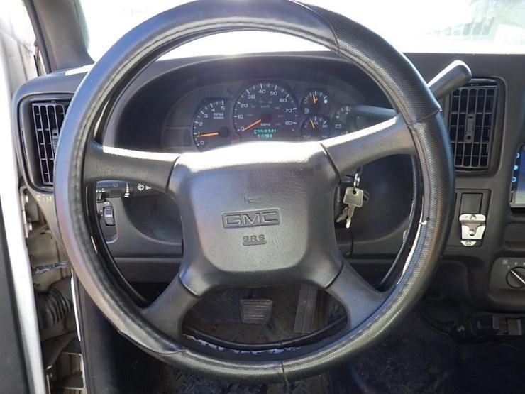 2008-gmc-c5500-11'-s/a-service-truck-image-45