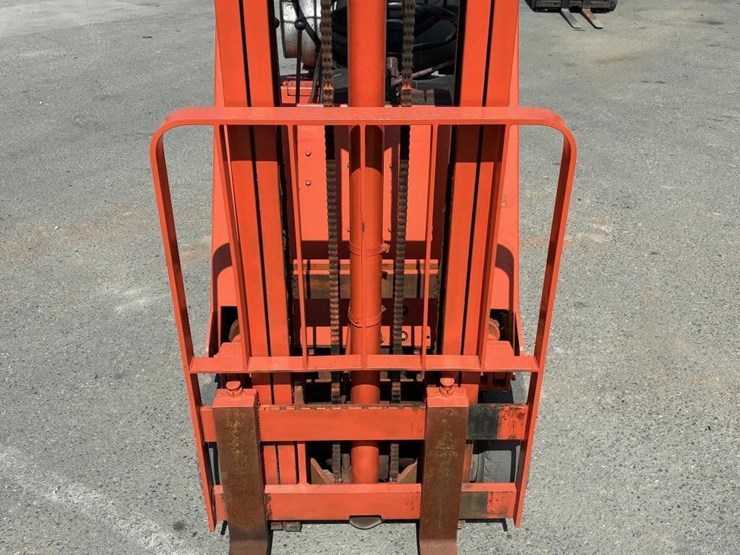 toyota-forklift-truck-image-7