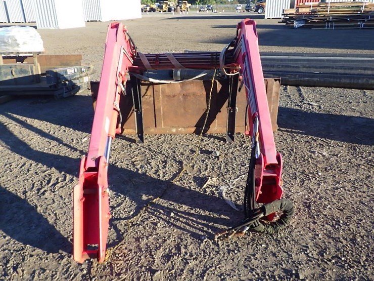 case-ih-l300-image-6