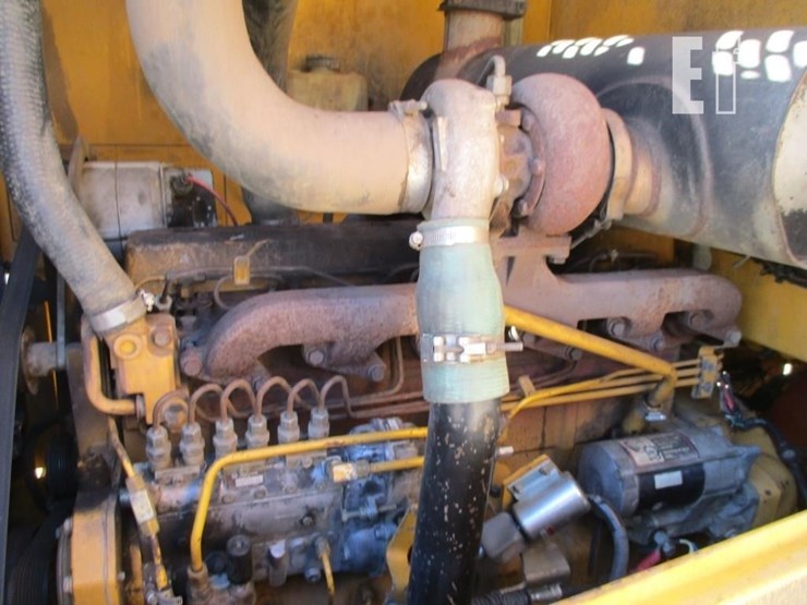 2000-deere-624h-image-5