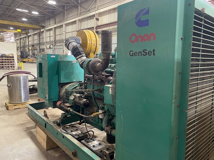 #8615-•-1999-cummins-dfeh-generator-(aps)-image-13