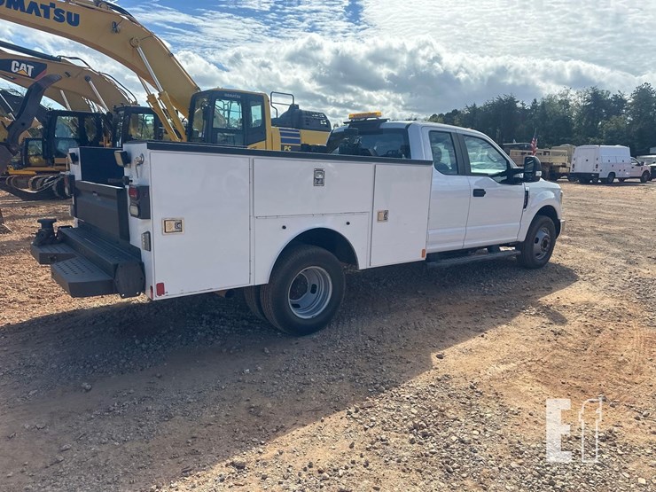 2018-ford-f350-sd-xl-image-4