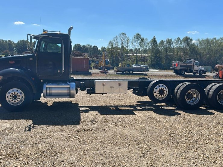 #1962-•-2006-peterbilt-pb340-semi-truck*-image-2