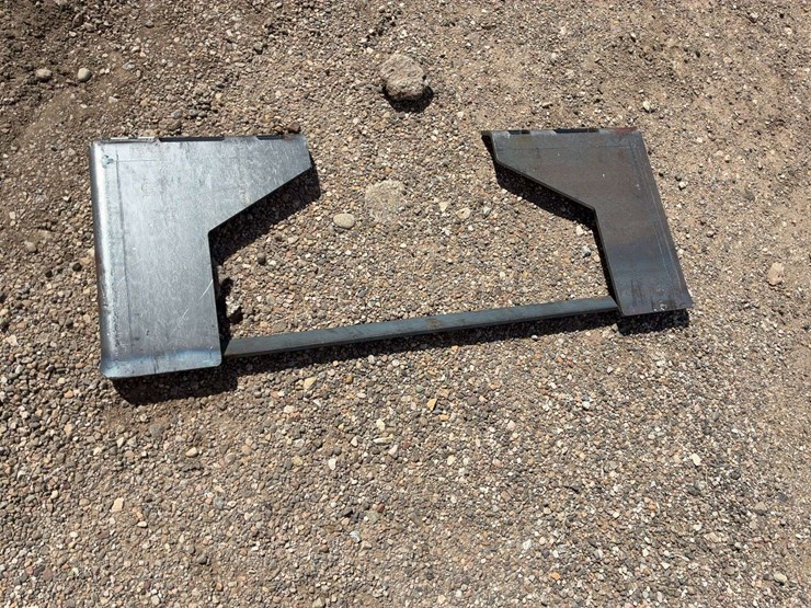 wolverine-quick-tach-cut-out-plate-image-2